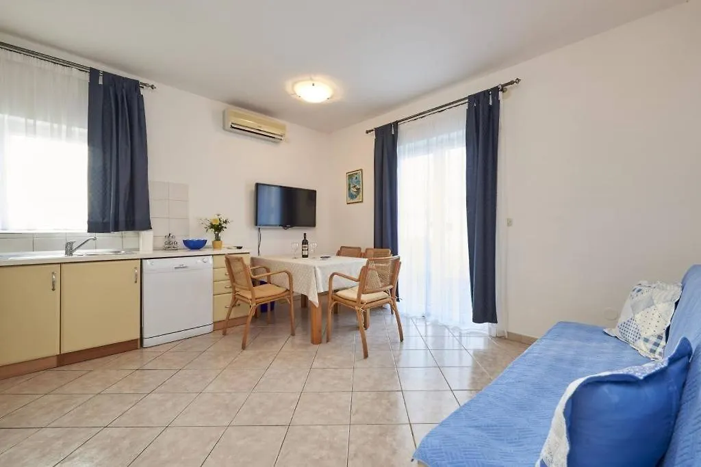 Apartment In Slatine With Sea View, Terrace, Air Conditioning, Wi-Fi Trogir Croatia